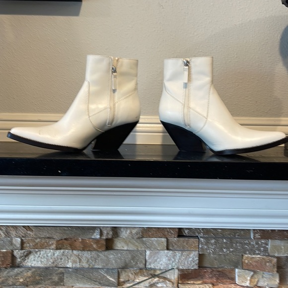 ZARA LEATHER COWBOY ANKLE BOOTS - Picture 3 of 8